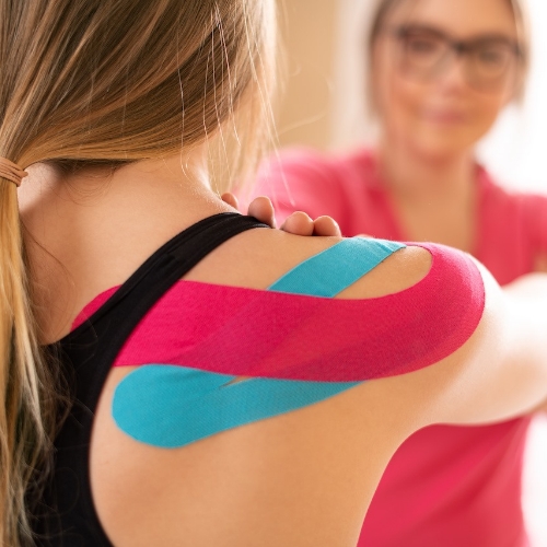 kinesio-taping-Proactive-Physical-therapy-and-Sports-Rehab-Sioux-Center-Sheldon-Sibley-IA